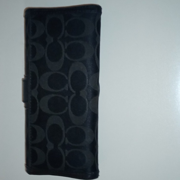 Coach Wallet - Picture 2 of 8
